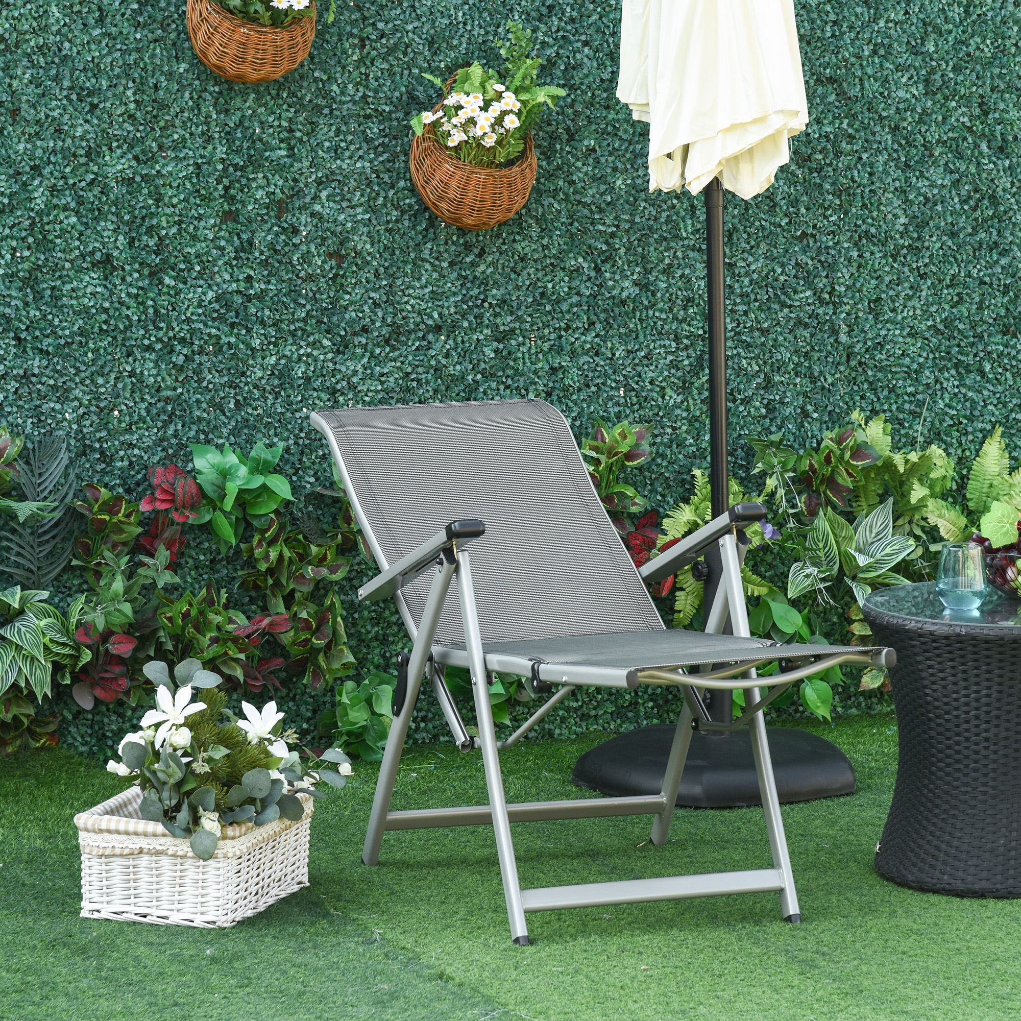 Outsunny Portable Lounge Chair: Foldable with Adjustable Backrest and Footrest, Gray Hue for Outdoor Relaxation | Aosom Canada