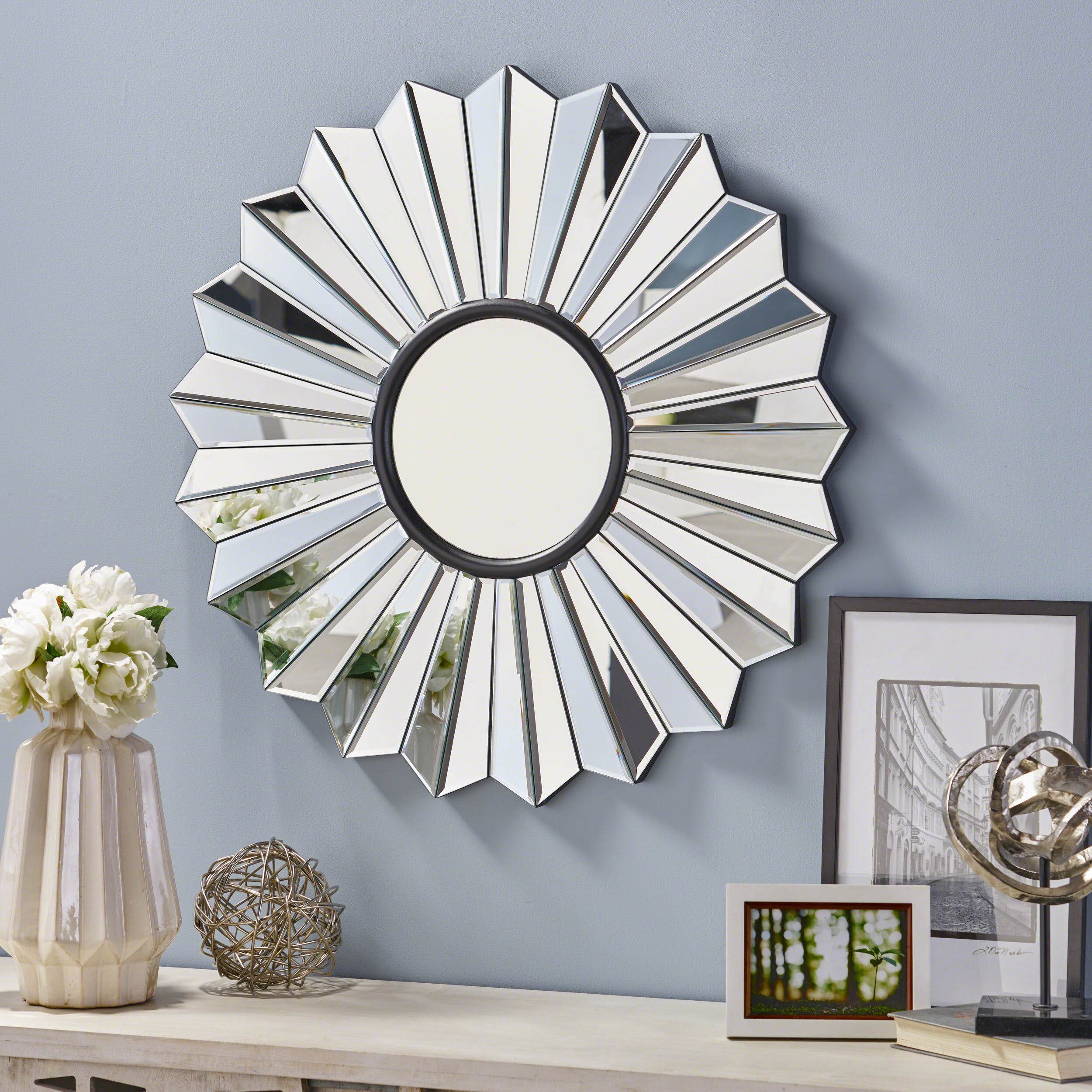 Modern Glam Round Flower Patterned Wall Mirror with Faux Wood Frame, Decorative Wall Mirrors, No Assembly Required, 31 x 31 x 1, Silver | Aosom.com
