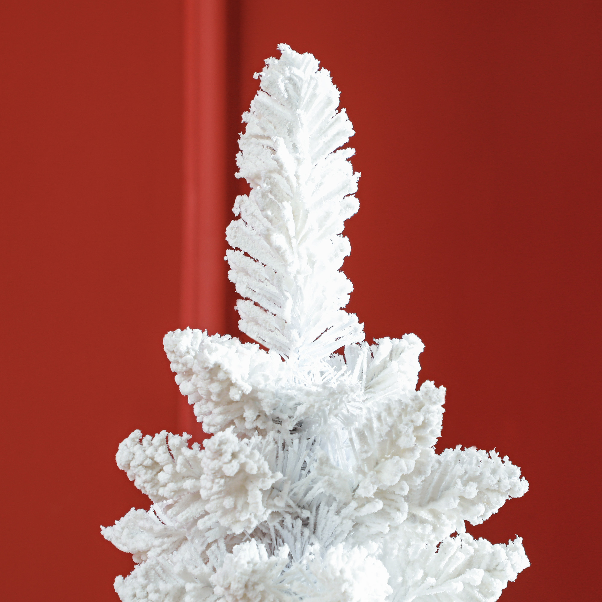 HOMCOM 6ft White Christmas Tree Artificial Christmas Tree with 928 Branch Tips and Metal Stand main image 0