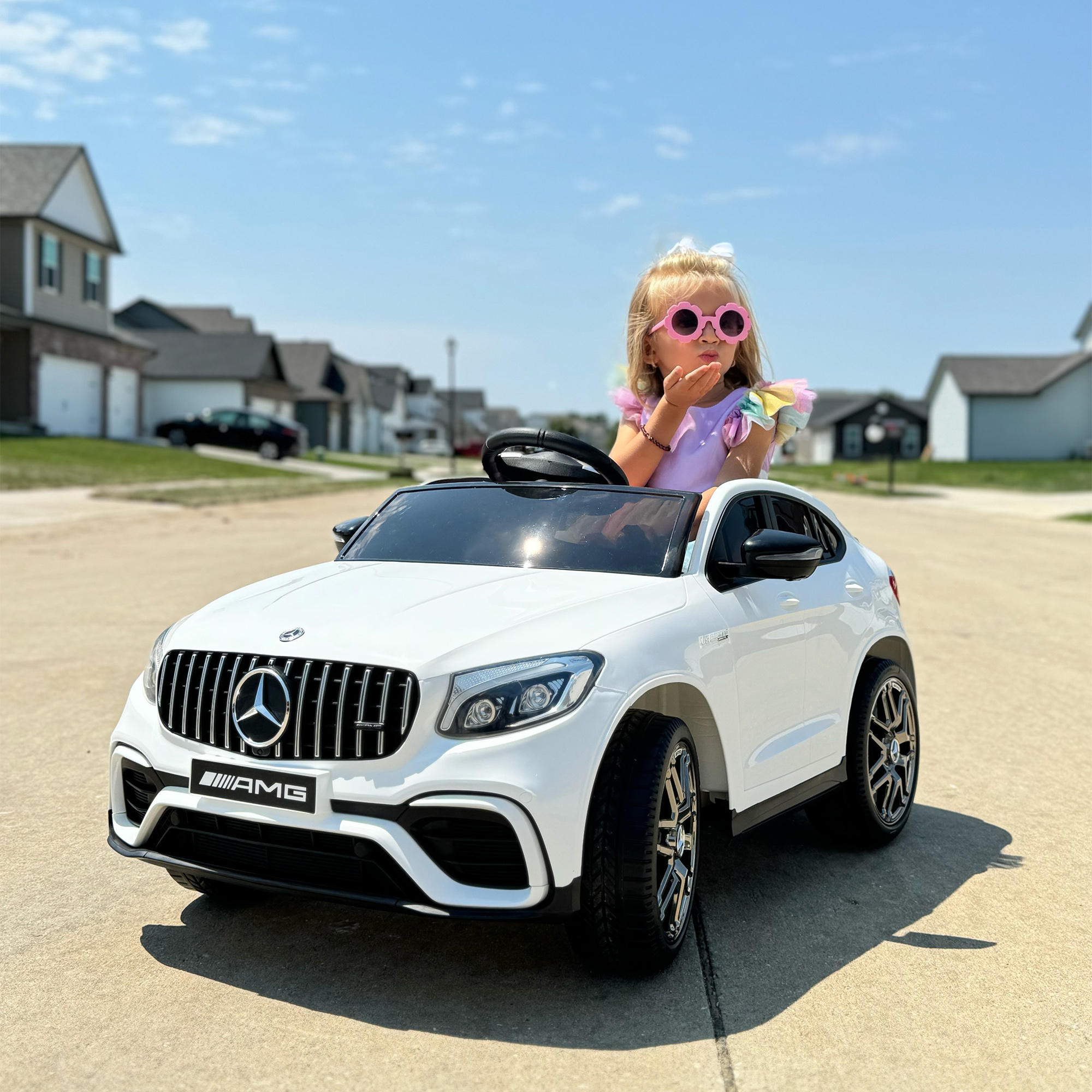 Aosom Licensed Toy Mercedes-Benz AMG Kids Ride-On Car, White