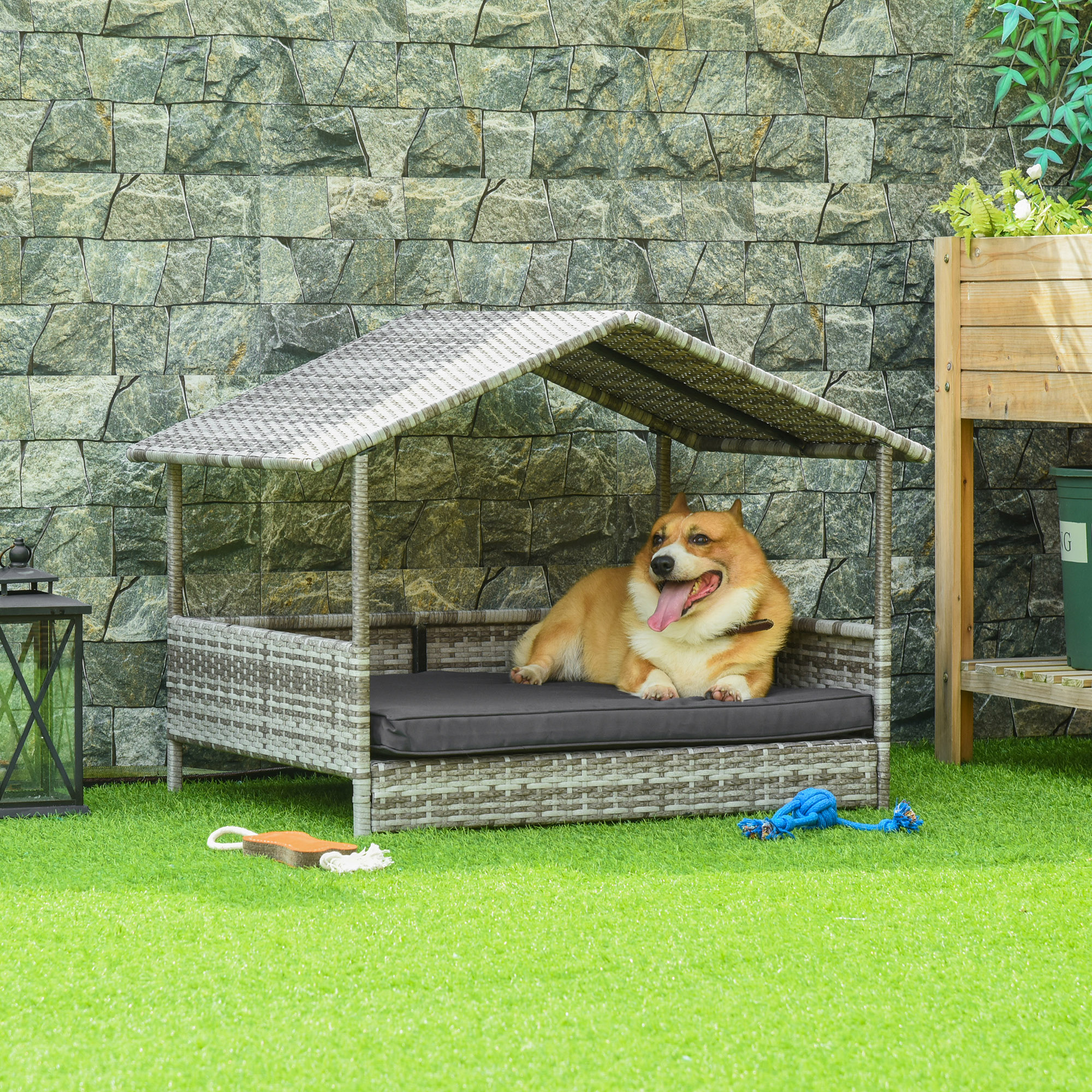 PawHut Wicker Dog House Elevated Raised Rattan Bed for Indoor/Outdoor with Removable Cushion Lounge, Charcoal Grey Aosom Canada