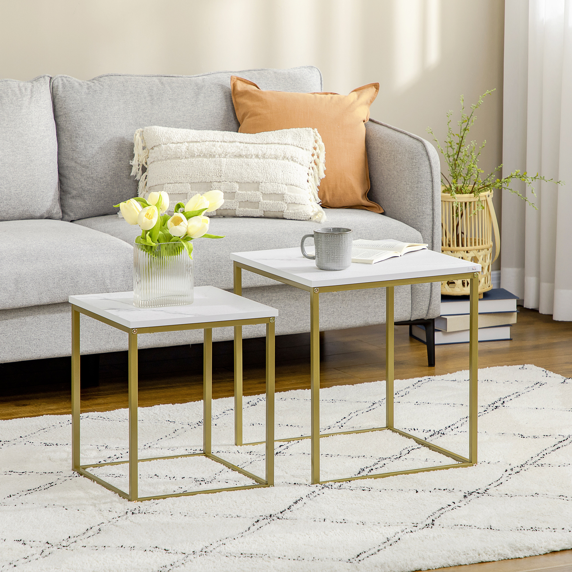 HOMCOM Square Nesting Tables Set of 2, Stacking Coffee Table Set with ...