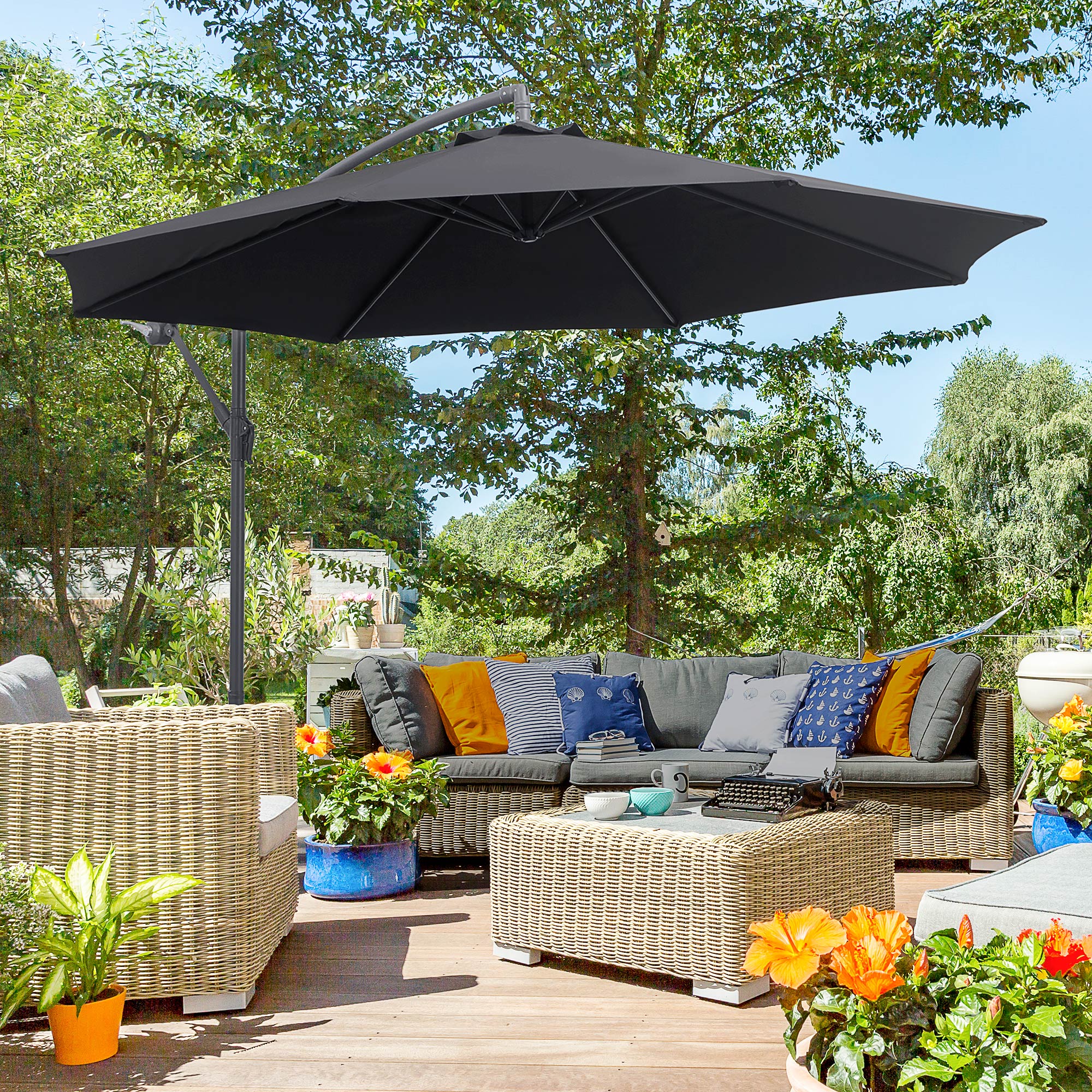 Outsunny Φ10' Offset Hanging Umbrella Patio Sun Shade Canopy Outdoor Market Parasol Crank Lift Cross Base Black Aosom Canada