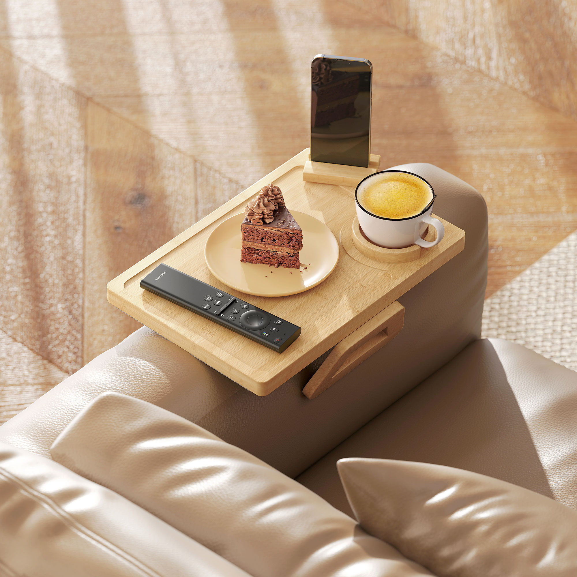 HOMCOM Couch Arm Tray, Clip-On Side Table with 360° Rotating Phone Holder and Removable Cup Holder, Natural Aosom Canada