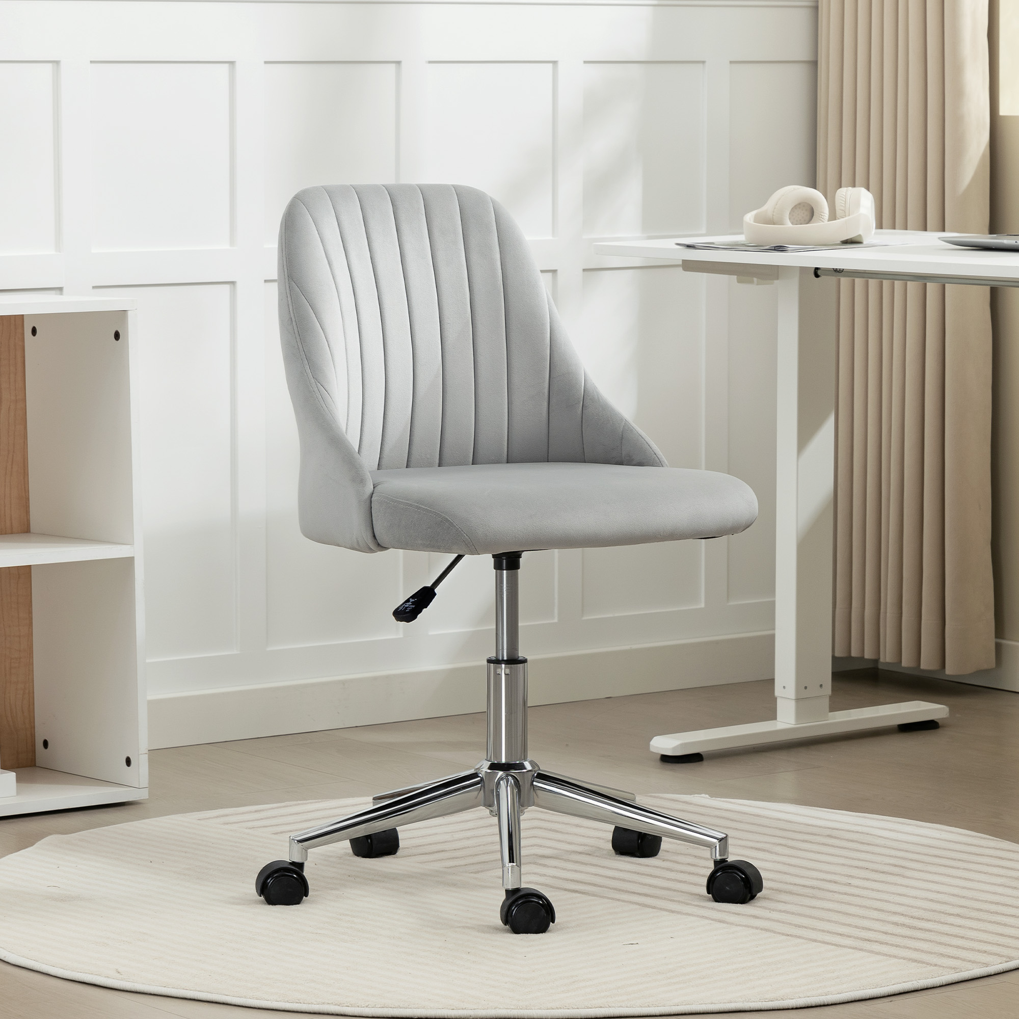 Vinsetto Vanity Chair for Makeup, Velvet Comfy Office Chair with Adjustable Height, Swivel Wheels, Grey Aosom Canada