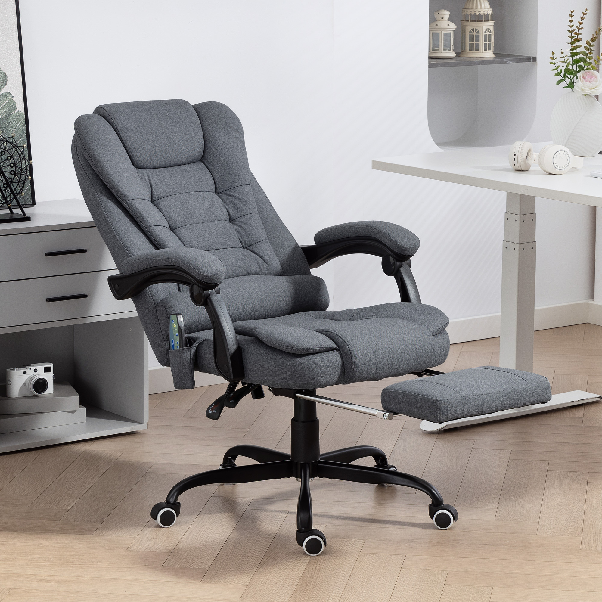 Vinsetto 7-Point Vibrating Massage Chair, Reclining Office Chair with Footrest, Reclining Back, Adjustable Height, Grey Aosom Canada