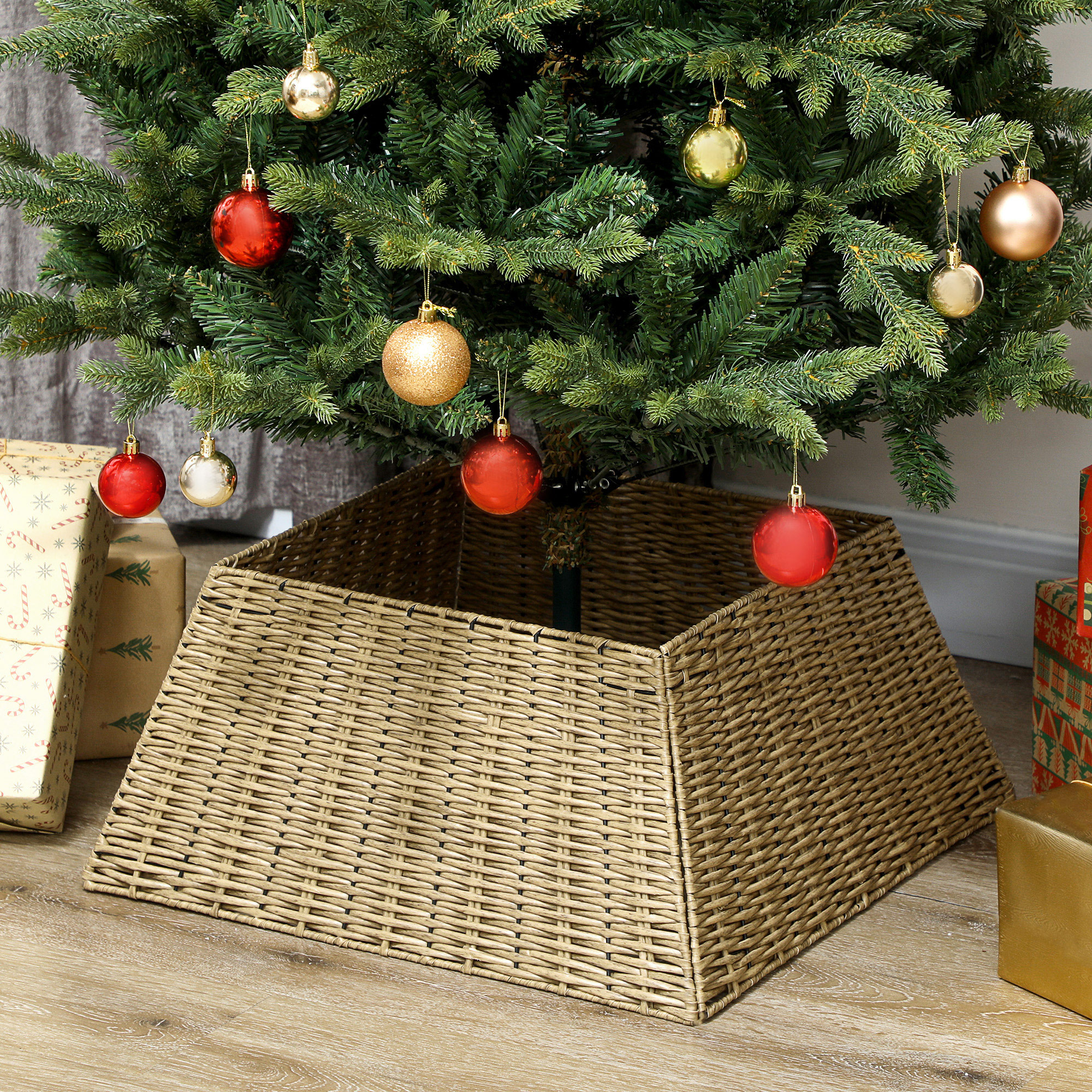 HOMCOM Rustic Christmas Tree Skirt, Plastic Christmas Tree Collar for Party, Holiday, Home Decoration, Natural Aosom Canada