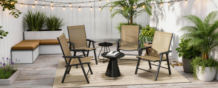 Extra seating, no extra hassle.
