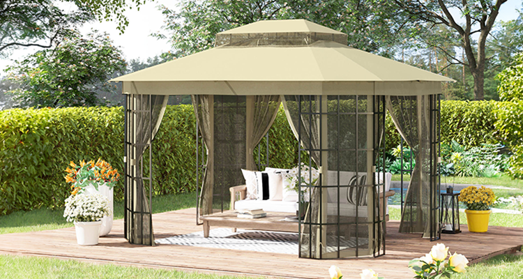 Backyard Oasis Awaits