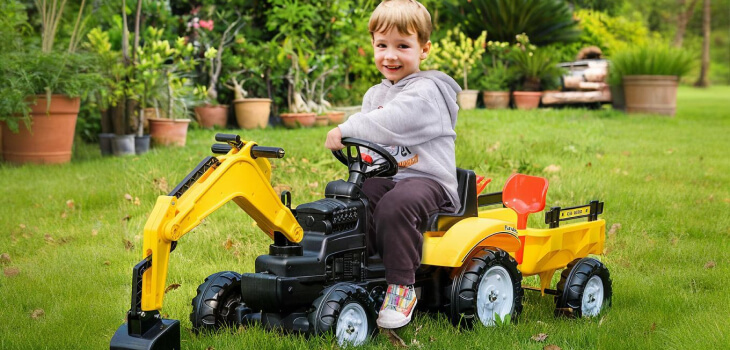 Easter Fun with Kids' Toy Cars!
