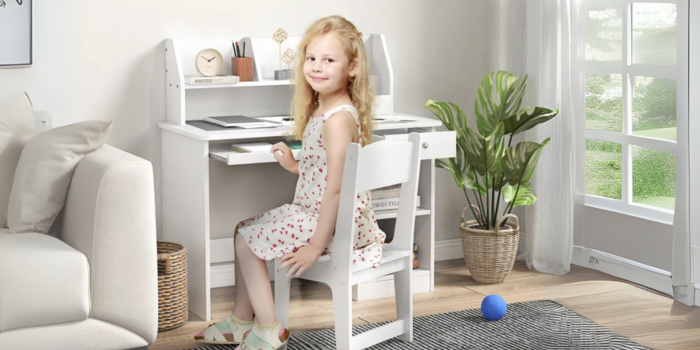 KIDS DESK AND CHAIR SET WITH STORAGE