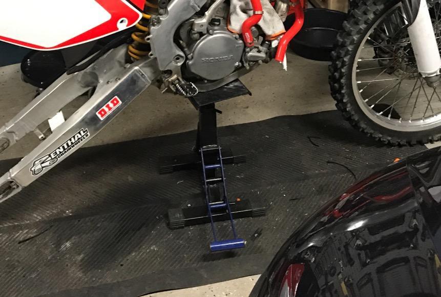 HOMCOM Adjustable Steel Motorcycle Motocross Dirt Bike Lift Stand ...