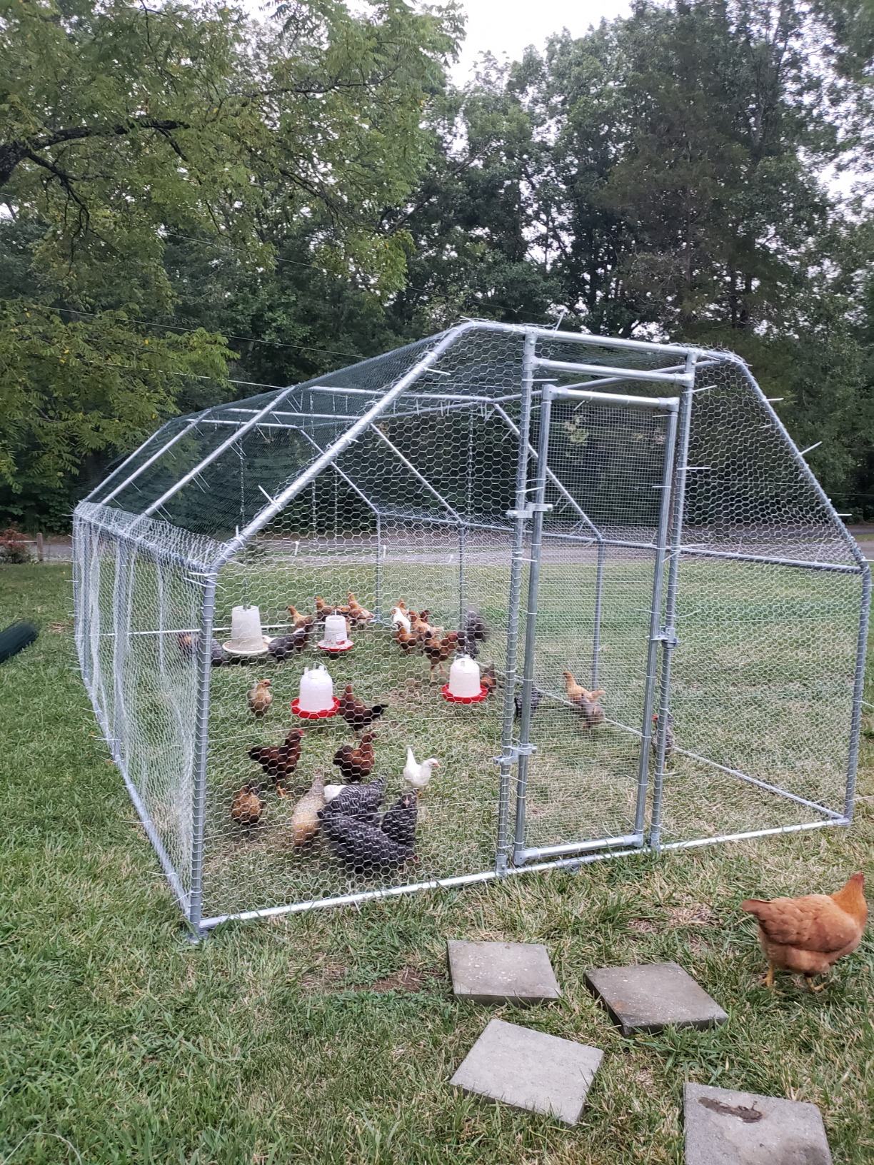 PawHut Galvanized Metal Chicken Coop with Cover WalkIn Pen Run 9' W x