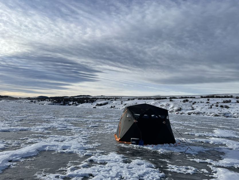 Outsunny 4 Person Insulated Ice Fishing Shelter, PopUp Portable Ice