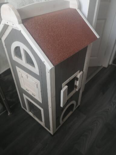 Solid Wood Cat Condo Furniture 2-Floor Pet Shelter, Grey and White, 43 H