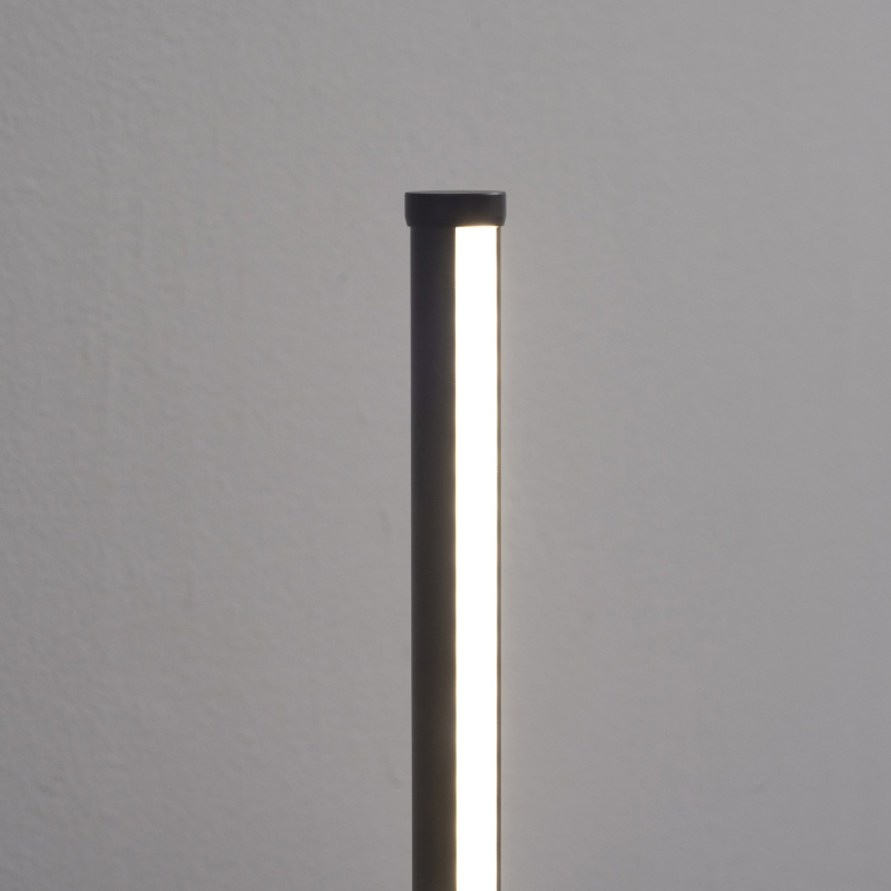 HOMCOM Modern LED Floor Lamp, Tall Corner Light with Metal Base for Office, Bedroom, Living Room, Black