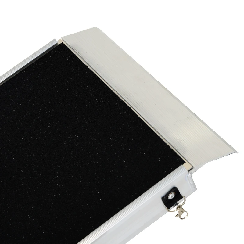 PawHut 72" Bi-Fold Pet Ramp Portable Dog Cat Steps Pet Travel Gear Vehicle Car Truck Compact Storage Black/Silver