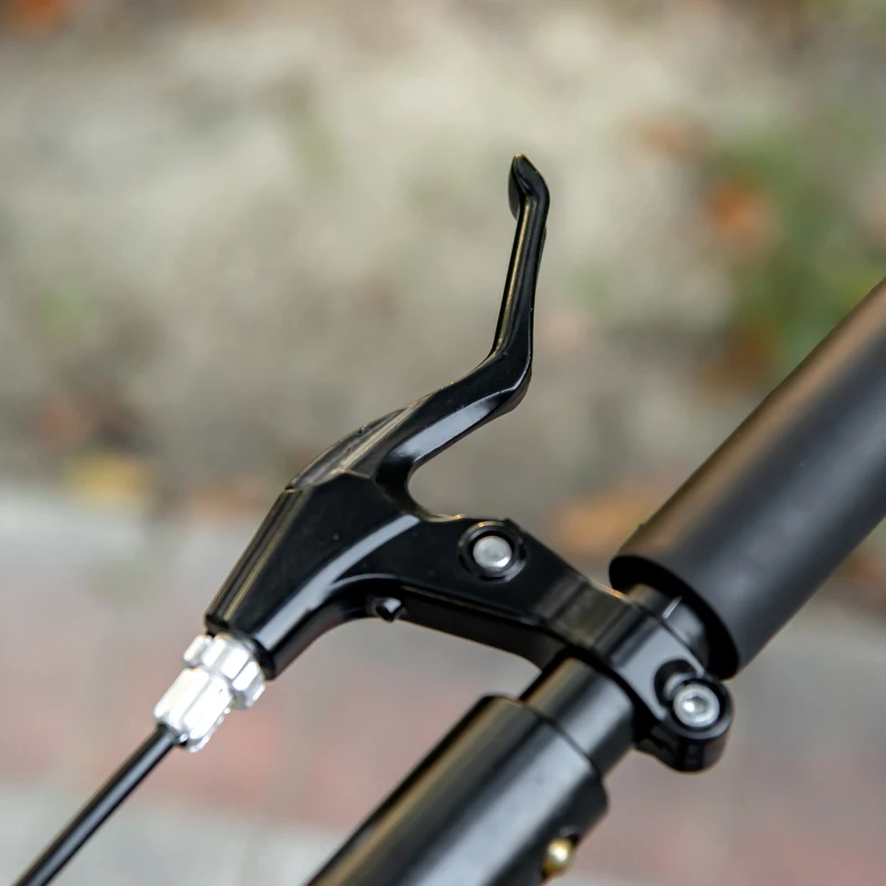 Soozier Foldable Kick Scooter for Teens Ages 12 Years and Up, Lightweight Scooters with Big Wheels, Adjustable Handlebars, One-Kick Open Mechanism and Dual Brakes System for Adult Teenage, White