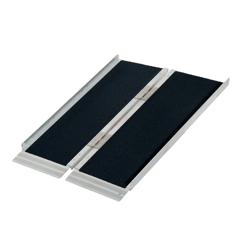 HOMCOM Portable Wheelchair Ramp 4ft Foldable Scooter Mobility Easy Access Carrier Ramp