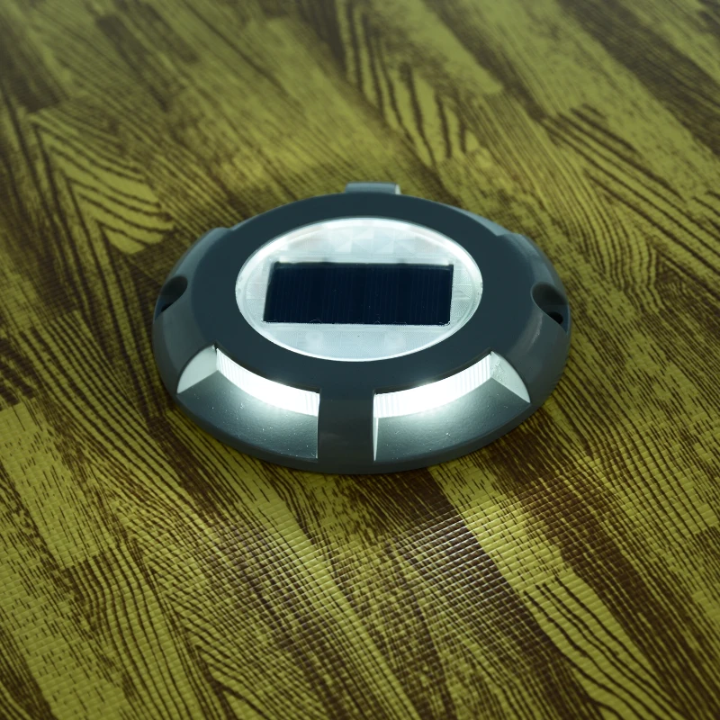 Outsunny Solar Powered LED Pathway Dock Driveway Road Marker Lights - 8 pack