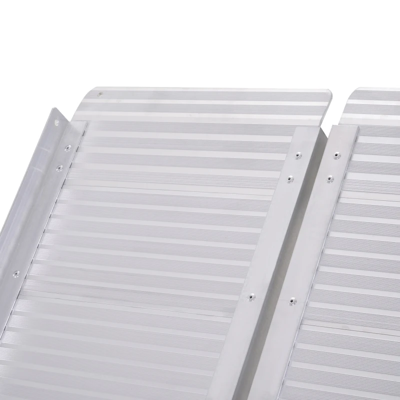 HOMCOM 5FT Aluminum Foldable Wheelchair Ramp Scooter Mobility w/ Carry Handle