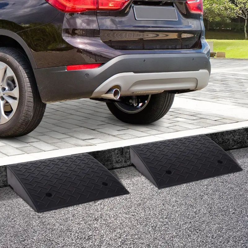 HOMCOM Rubber Curb Ramps Set, 4'' Heavy Duty Driveway Ramps with 33,000lbs Weight Capacity for Low Cars, Motorcycle, 2 Pack, 19" x 16.5" x 4"