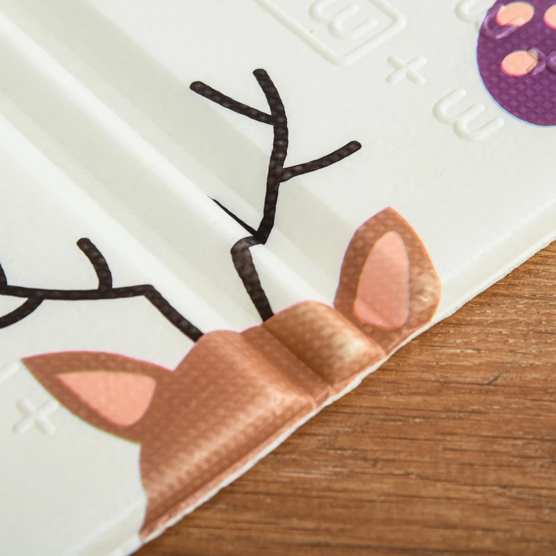 Qaba Kid's Play Mat with Reversible and Foldable Design, 78.75"L x 59"W x 0.5"T