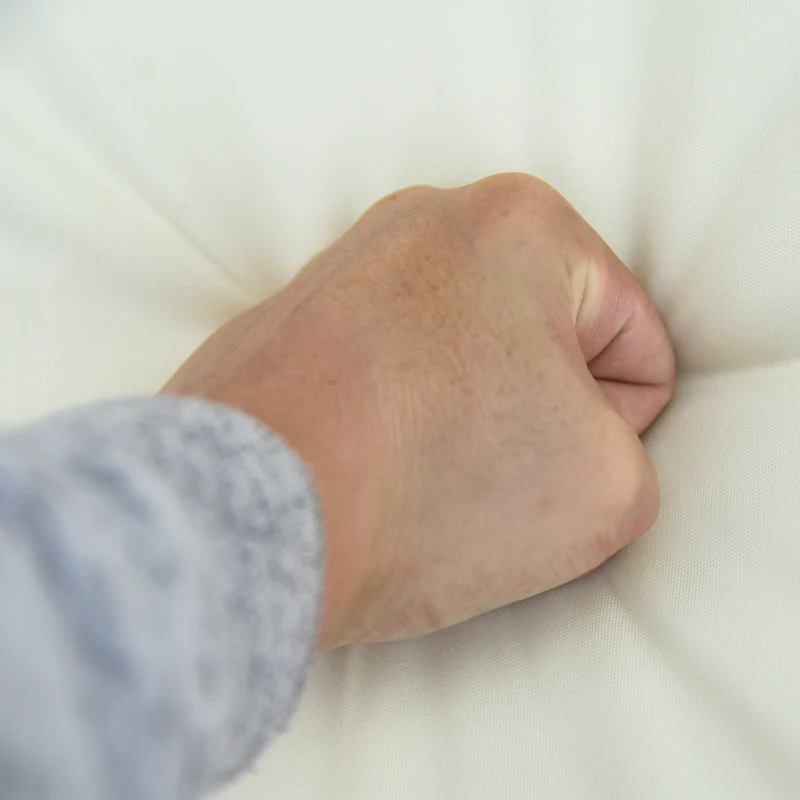 Outsunny 5PC Outdoor Modular Rattan Wicker Sofa Set Aluminum Frame Garden Sectional Patio Furniture with Table, Brown