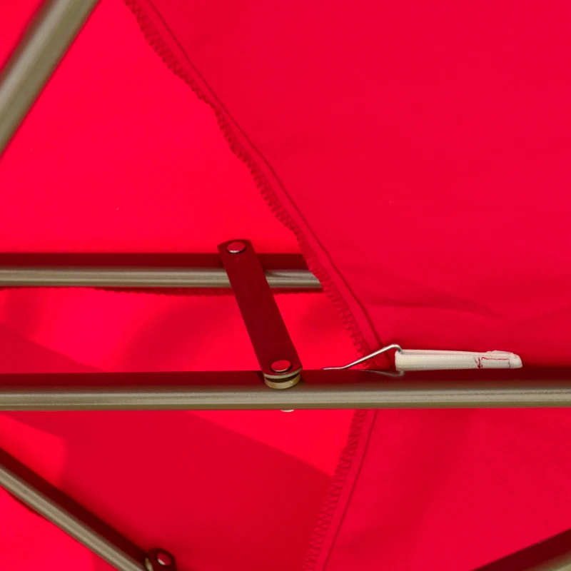 Outsunny 9' 2-Tier Cantilever Umbrella with Crank Handle, Cross Base and 8 Ribs, Garden Patio Offset Umbrella for Backyard, Poolside, and Lawn, Red