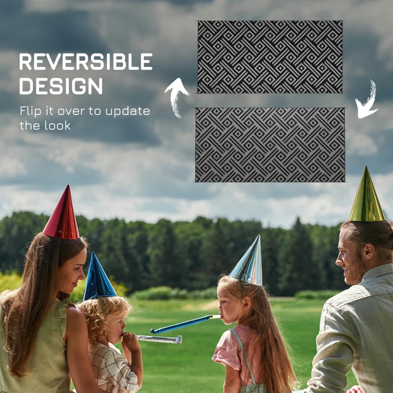 Outsunny Reversible Outdoor Rug Waterproof Plastic Straw RV Rug with Carry Bag, 9' x 18', Black and Grey Geometric