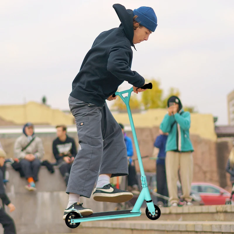 Aosom Stunt Scooter, Pro Scooter, Entry Level Freestyle Scooter w/ Lightweight Alloy Deck for 14 Years and Up Teens, Adults, Blue