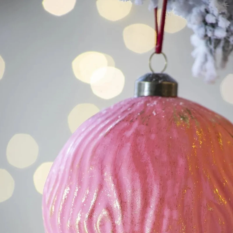 Set of 4 Glass Decorative Hanging Balls for Holiday Party Decorations, Christmas Ball Ornaments, Eye-Catching Design, D5", Red