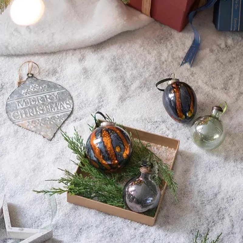 Set of 6 Glass Hanging Baubles for Holiday Party Decorations, Christmas Ball Ornaments, D4", Multicolor