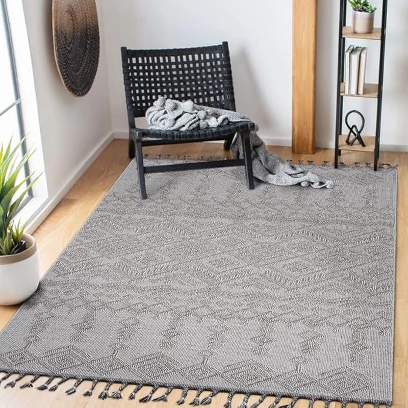 5x7 Indoor Outdoor Stain Resistant Area Rug with Medium Pile, Easy Maintenance, Kid and Pet-Friendly Carpet, 90" L x 63" W x 0.3" H, White