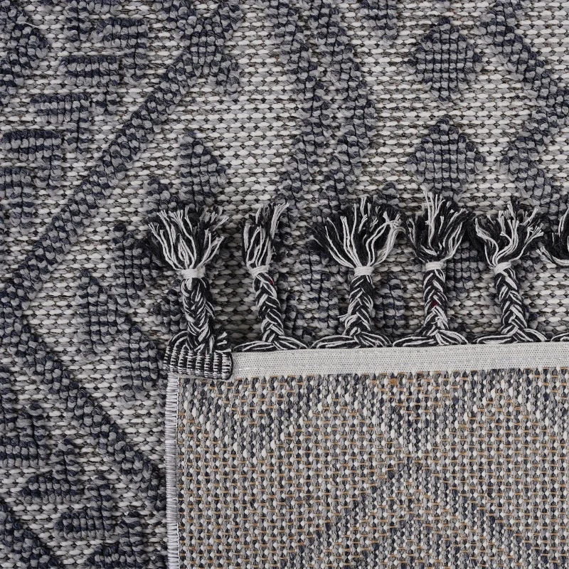 4x6 Traditional Indoor Outdoor Stain Resistant Area Rug with Easy Maintenance, Kid and Pet-Friendly Carpet, 74" L x 48" W x 0.3" H, White+Gray