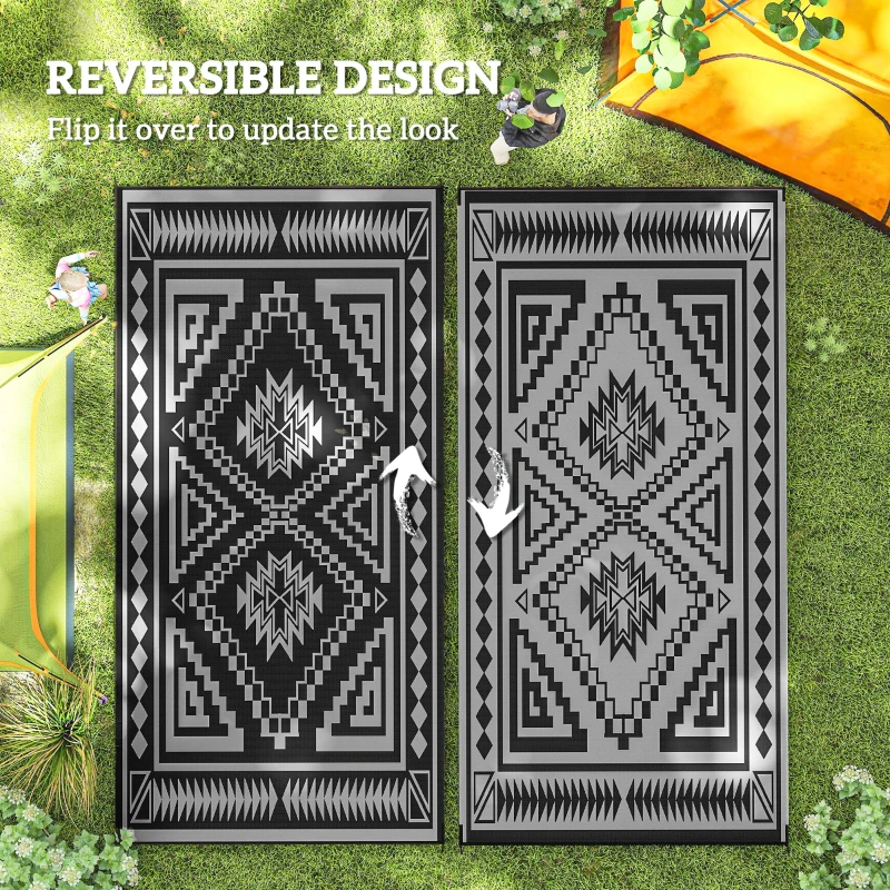 Outsunny Reversible Outdoor Rug, Waterproof Plastic Straw with Carry Bag, 9' x 18', Black & Gray Square Patchwork