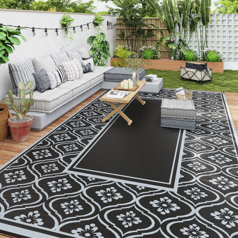 Outsunny Reversible Outdoor Rug, Waterproof Plastic Straw with Carry Bag, 9' x 18', Black & Gray Gourd Border