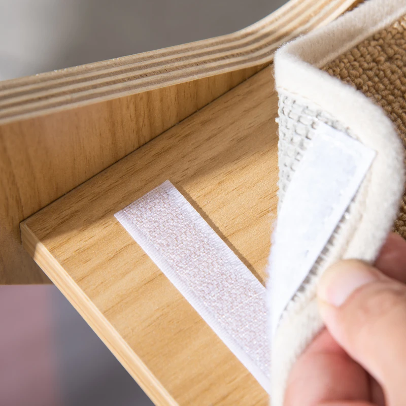 PawHut 4-level Platform Cat Tree with Resting House, Activity Center for kittens, Cat Tower Furniture with Cushion, Oak