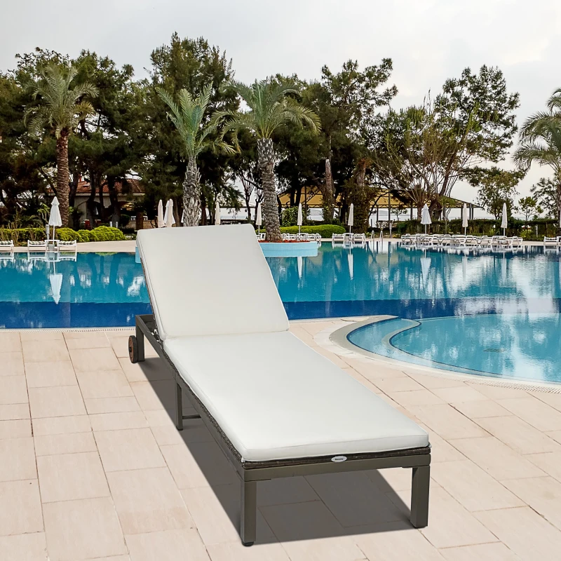 Outsunny Patio Wicker Chaise Lounge with Wheels, Outdoor Rattan Sun Lounger with 4 Position Adjustable Backrest and Cushions for Garden, Patio, Poolside Cream White