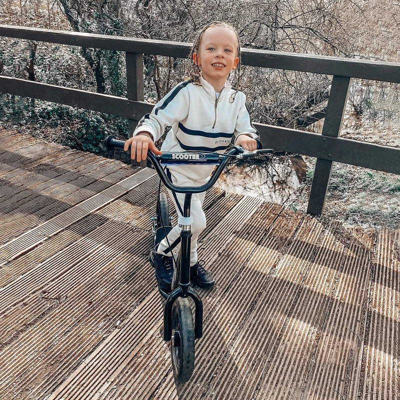 HOMCOM Kids Scooter Street Bike Bicycle for Teens Ride on Toy w/ 12" EVA Tyres for 5-12 Year Old Black