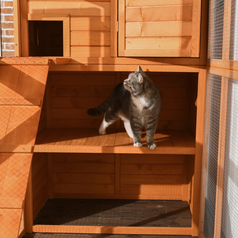 PawHut Wooden Outdoor Catio with Platforms, Asphalt Roof, Ramps, Natural