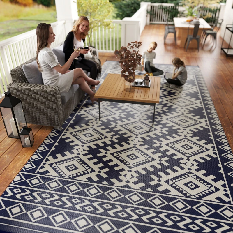 Outsunny Reversible Outdoor Rug, Waterproof Plastic Straw with Carry Bag, 9' x 18', Blue & White Rhombus Border