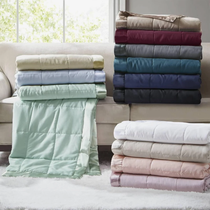 Full/Queen Size Lightweight Down Alternative Blanket with Satin Trim, Hypoallergenic Polyester, Machine Washable, 90" L x 90" W x 0.25" H, Black