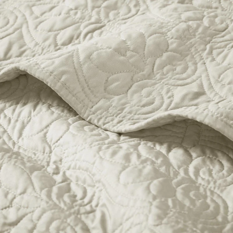 Oversized Quilted Throw Blanket with Soft Cotton Filling, Classic Stitch Pattern, Machine Washable, 70" L x 60" W x 0.25" H, Ivory