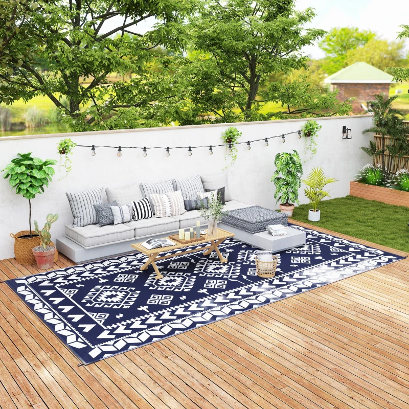Outsunny Reversible Outdoor Rug, Waterproof Plastic Straw with Carry Bag, 9' x 18', Blue & White Rhombus Patchwork
