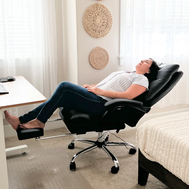Vinsetto Microfibre Massage Office Chair, Heated Reclining Chair with Footrest, Double-tier Padding, Swivel Wheels, Dark Gray