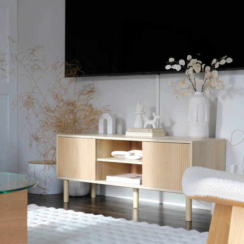 HOMCOM Modern TV Stand for TVs up to 50", TV Cabinet with Storage Shelves for Living Room, Natural