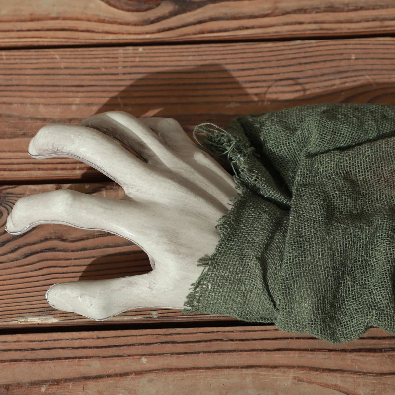 HOMCOM 66" Outdoor Halloween Decoration Crawling Zombie, Animated Prop Decor with Sound Activated, Light Up Eyes