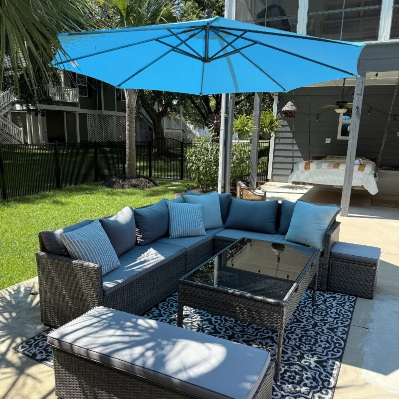 Outsunny 10' Cantilever Tilt Offset Patio Umbrella w/ UV & Water Safe Material & Cross Base (Weight Not Included), Blue
