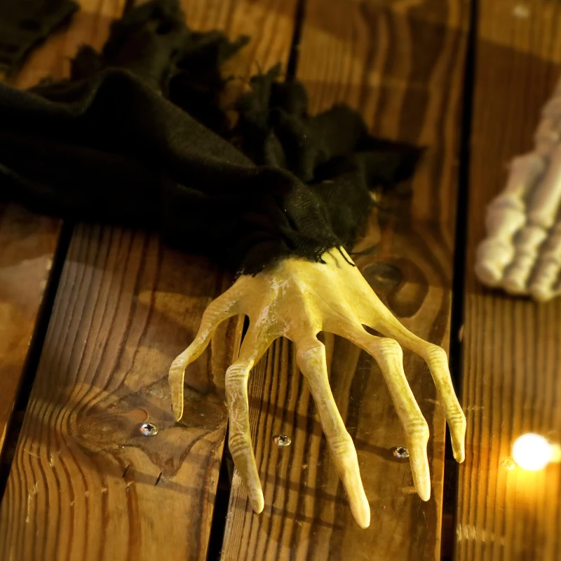 Outsunny 72" Life Size Halloween Animated Crawling Zombie with Glowing LED Eyes, Battery Operated, Indoor Outdoor Party Props